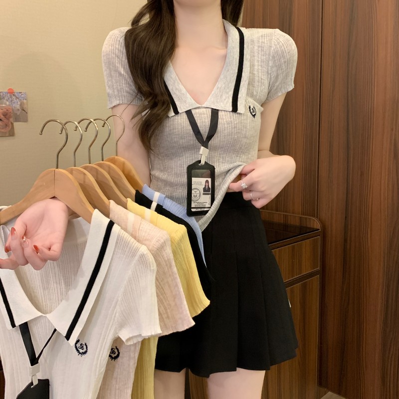 실사 정가 여름 새로운 한국 스타일 학원 스타일 폴로 칼라 작은 키 몸매 가꾸기 슬림해 보이는 디자인 센스 반팔 니트 스웨터