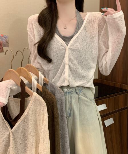 실사 정가 가을 새로운 한국 스타일 부드러운 행침 목 페이크 레이어드 캐주얼 V넥 긴팔 몸매 가꾸기 다용도 배색 맨위