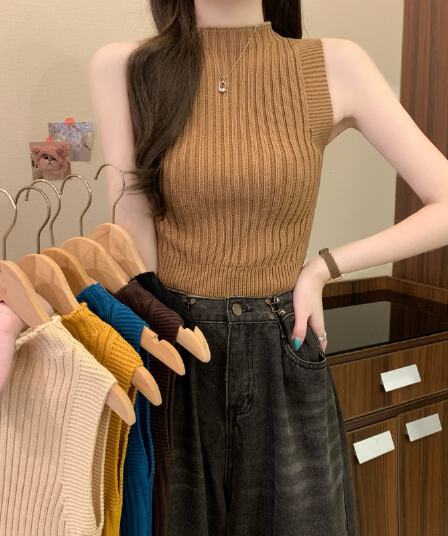 실사 정가 이른 가을 새로운 한국 스타일 다용도 반하이넥 몸매 가꾸기 슬림해 보이는 쇼트 스타일 민소매 니트 조끼 맨위