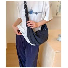 批发大容量包包女日系休闲饺子包简约轻便单肩包<b class='q'>潮流</b><b class='q'>时尚</b>通