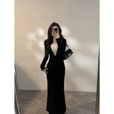 批发法式<b class='q'>包臀</b><b class='q'>长裙</b>冬季收腰显瘦设计感深V拼接长袖抽褶鱼尾连衣裙女