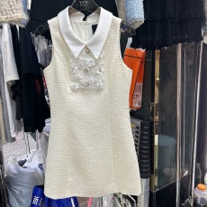 批发25秋冬新款巨好看富家千金风蕾丝珍珠气质收腰<b class='q'>无袖</b>小香风<b class='q'>背心裙</b>