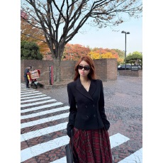 批发FORNI/YOYO 古堡骑士 英伦风率性感轻软毛呢收腰夹克西装外套女