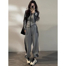 批发大婷婷 显瘦时尚拼接条纹休闲运动秋冬百搭通勤女装套装