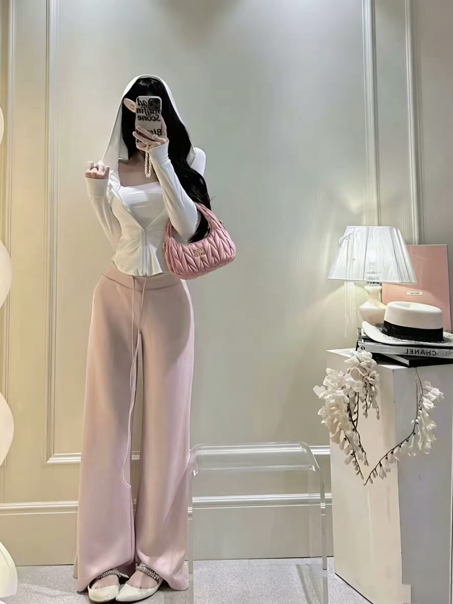 핫걸 바람 캐주얼 세트 여성 봄 여름 새로운 다용도 후드 자외선 차단 오픈 가디건 캐미솔 펌프 로프 스트레이트 팬츠