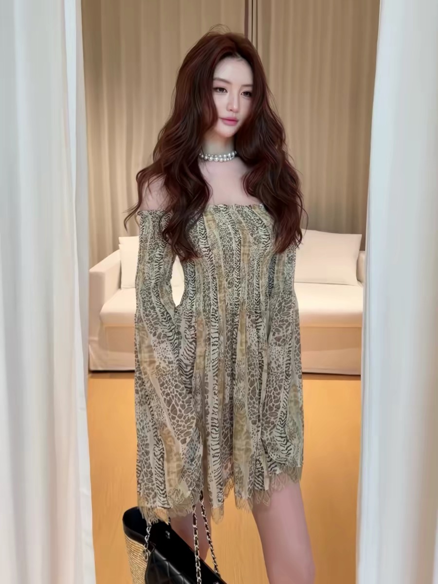 여름 아름다운 자이언트 잘 생긴 작은 키 빛 요리 한 프랑스식 순수한 욕망 바람 오프숄더 프린트 튜브탑 레오파드 무늬 여성 드레스