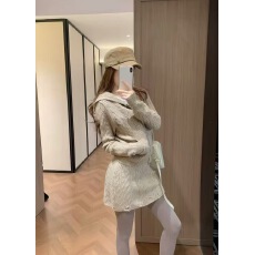 批发韩版时尚气质百搭显瘦连帽麻花针织外套+下摆破洞<b class='q'>半身裙</b>女套装秋