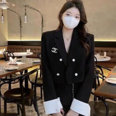 批发2026秋季新款气质时尚小香风短款宽松西装女拼色外套高级感开衫潮