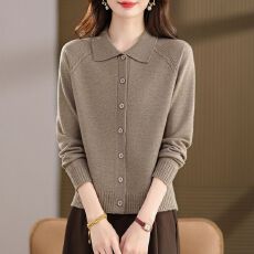 批发2025新款中年妈妈外搭翻领气质长袖开衫毛衣外套女士大码针织上衣