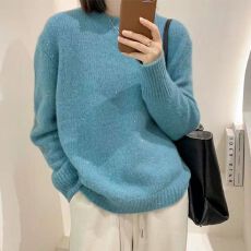 批发亮丝慵懒风圆领毛衣女秋冬大码<b class='q'>胖</b><b class='q'>mm</b>设计感宽松落肩袖加厚打底衫女
