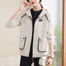 批发中年妈妈秋冬加厚<b class='q'>大</b>码外套中老年<b class='q'>女</b>2026新款洋气针织连帽上衣短款