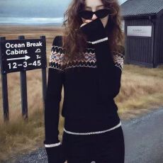 批发冬季不撞款时尚毛衣设计感小众独特保暖提花别致黑色费尔岛毛衣女