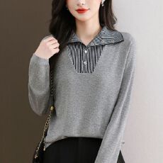 批发时尚气质小众不撞款上衣翻领漂亮高级感毛衣春<b class='q'>秋</b>新款百搭上衣女