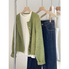 批发复古绿色毛衣外套<b class='q'>女</b>早春新款2026今年流行漂亮外搭高级感针织<b class='q'>开衫</b>