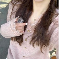 批发2026春秋新款时尚甜美百搭V领<b class='q'>蕾丝拼接</b>套头毛衣针织衫长袖上衣女