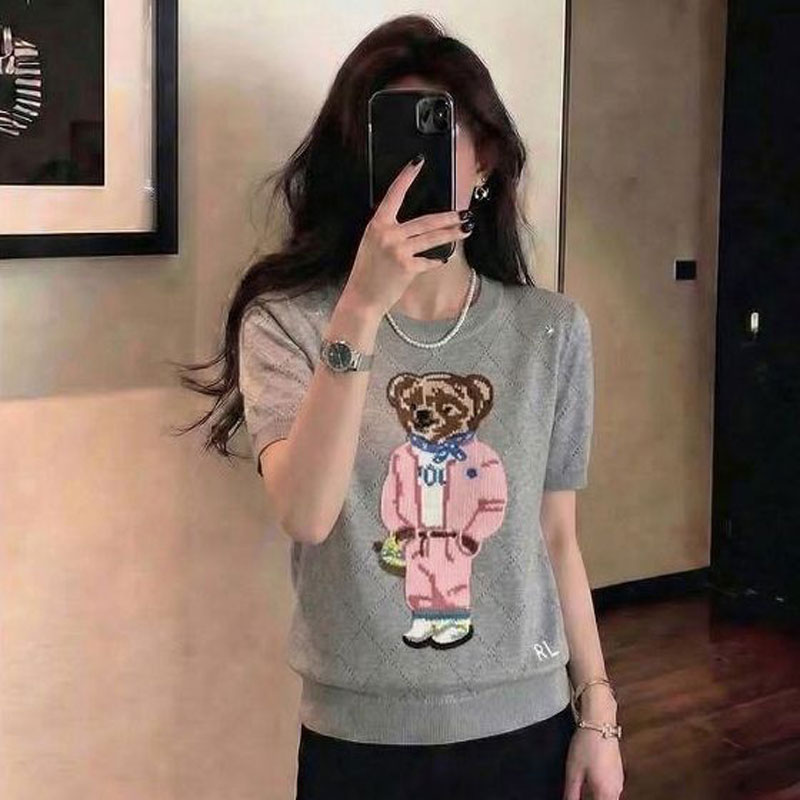 귀여운 연령 감소 자수 작은 곰 2026 여름 홀로우 아웃 반팔 새로운 패션 다용도 얼음 실크 니트 고급 여성 의류