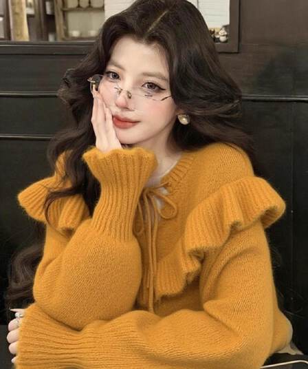 패션 프릴 레이스업 스웨터 여자 새로운 가을 겨울 느긋한 바람 우유 씽 하는 소리 부드러운 찹쌀 니트 스웨터 보온 맨위
