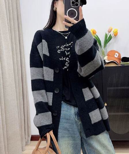 가을 겨울 연령 감소 루즈핏 슬림해 보이는 스트라이프 느긋한 새로운 긴팔 스웨터 오픈 가디건 니트 니트 스웨터 재킷 맨위 여성