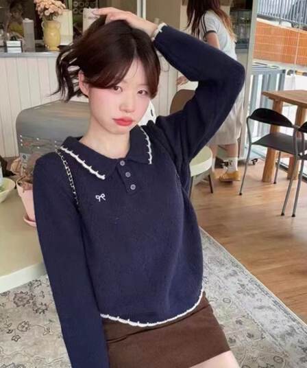 새로운 한국 스타일 패션 긴팔 연령 감소 한 부서 패치워크 색상 폴로 칼라 나비 매듭 자수 풀오버 니트 스웨터 맨위