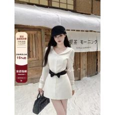 批发画解WAHJU秋冬新品秋冬<b class='q'>蝴蝶结</b>设计蕾丝花边白色<b class='q'>连衣裙</b>