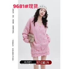 批发颖子定制日落唱片针织花边开衫毛衣女秋冬季高腰短裙两件套装