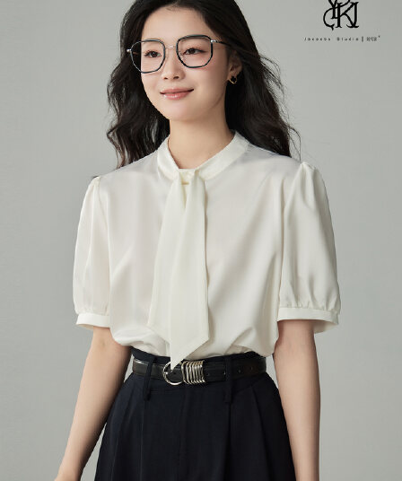 인터넷 그림 화이트 새틴 반팔 여성 셔츠 디자인 센스 작은 대중 빛 요리 한 항구 바람 리본 출퇴근 경력 셔츠