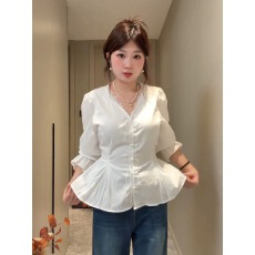 批发大码法式蕾丝拼接<b class='q'>长袖</b><b class='q'>衬衫</b>女显瘦上衣