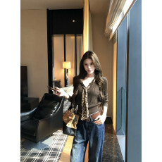 批发禾呈设计感修身V领长袖针织衫女秋季新款时尚百搭显瘦打底衫上衣