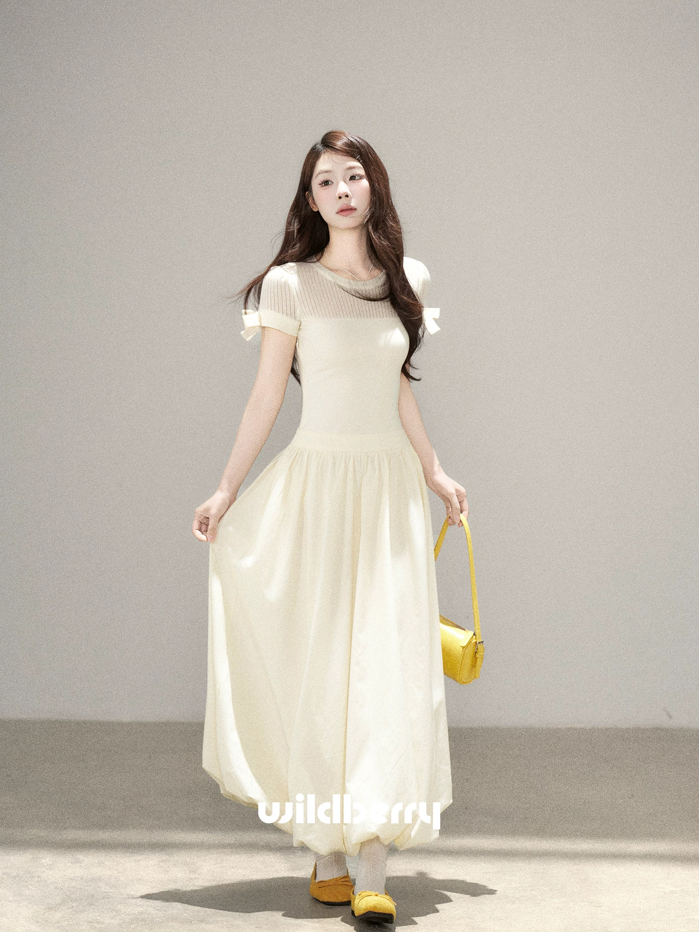 하나 오노 라스베리 프랑스식 부드러운 바람 반팔 여성 드레스 2026 여름 새로운 패치워크 디자인 품격 롱 스커트