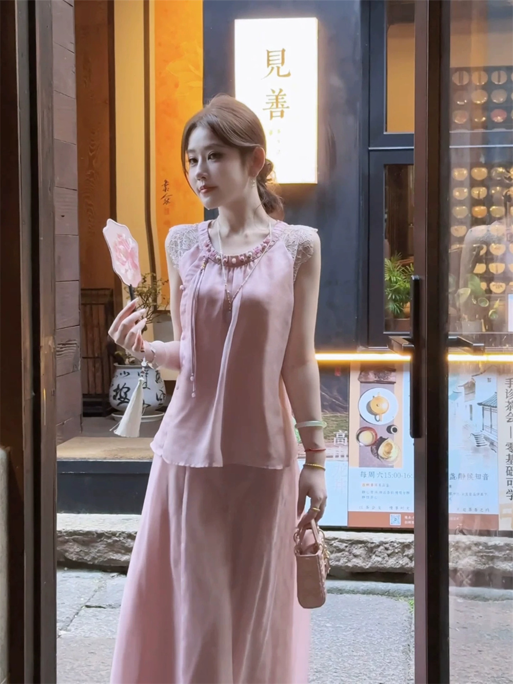 파빌리온 와우 옥 술 새로운 중식 100 명 실크 딩 분말 반팔 맨위 반신 스커트 여성 여름 국풍 세트