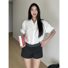 批发WITHMIN 白色<b class='q'>衬衫</b>女夏新款宽松显瘦微透休闲中袖百搭polo领上衣女