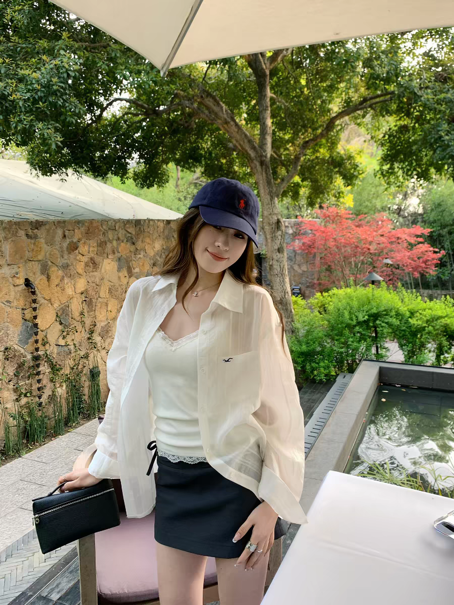 작은 갈매기 화이트 자외선 차단 셔츠 여성 코트 여름 새로운 품격 느긋한 바람 프랑스식 루즈핏 맨위