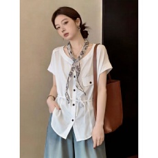批发高级感正肩短袖衬衫女2026<b class='q'>夏</b>新款大码胖mm丝巾挂脖收腰上衣