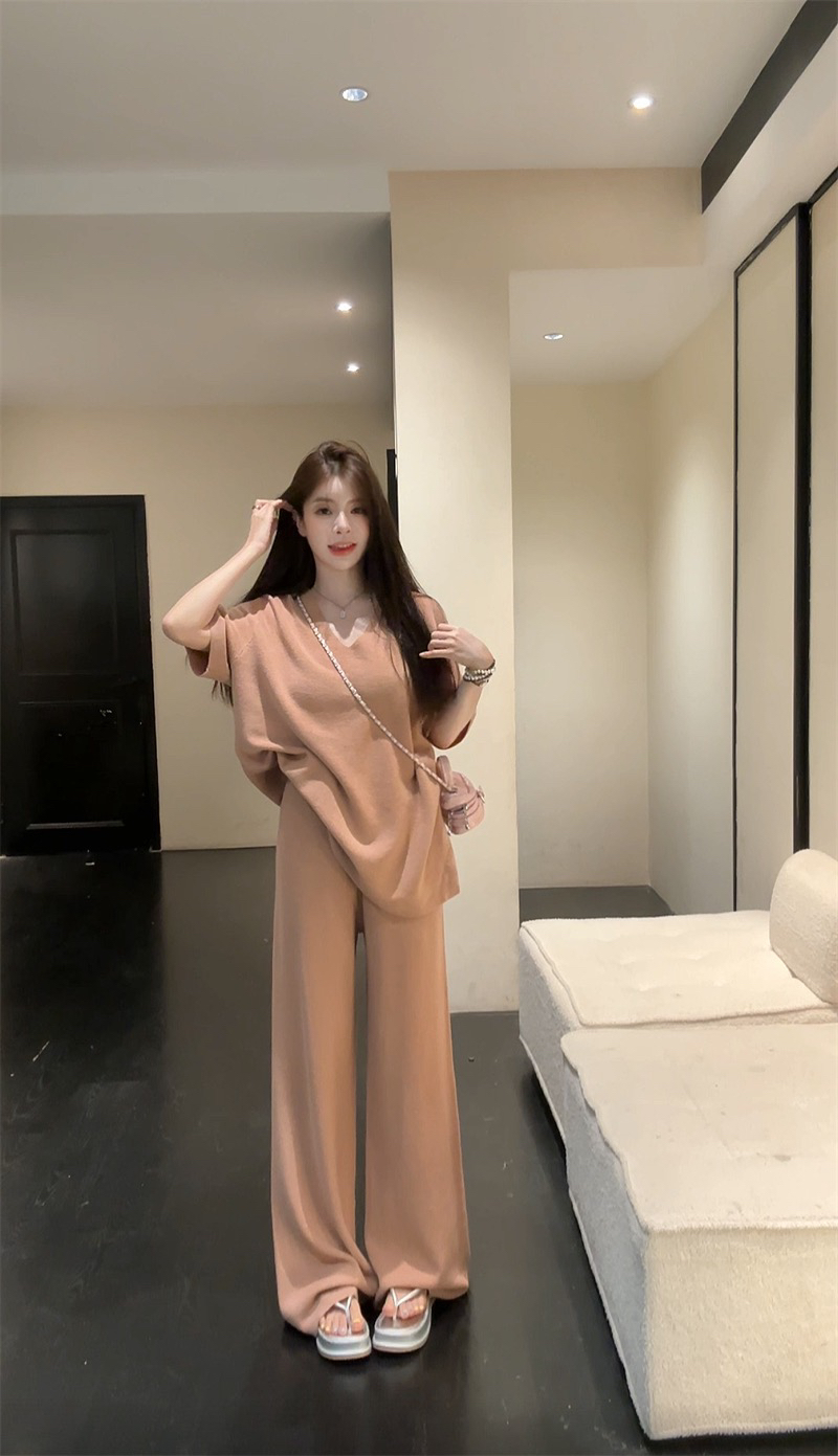 실사 빅 사이즈 여성 의류 새로운 2026 세트 한국 스타일 폭발 느긋한 바람 캐주얼 맨위 와이드 레그 팬츠 투피스 세트