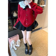 批发实拍 实价新年红花边娃娃领红色蝴蝶结<b class='q'>毛衣</b>冬甜美小香风针织上衣