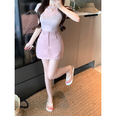 批发实拍 <b class='q'>新款</b>简约A字包臀半身裙显瘦百搭<b class='q'>短裙</b>配腰带