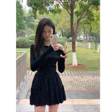 批发一字肩<b class='q'>连衣裙</b><b class='q'>女</b>秋冬<b class='q'>大码</b>胖mm法式气质名媛收腰显瘦露肩短款小黑裙