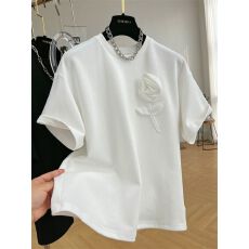 批发立体<b class='q'>花朵</b><b class='q'>T</b><b class='q'>恤</b>女新款抖音质量