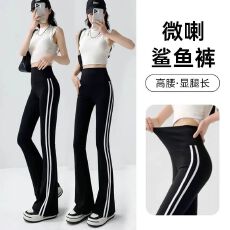 批发侧条纹微喇瑜伽裤女外穿春<b class='q'>秋</b>季薄款运动健身高腰辣妹鲨鱼喇叭裤子