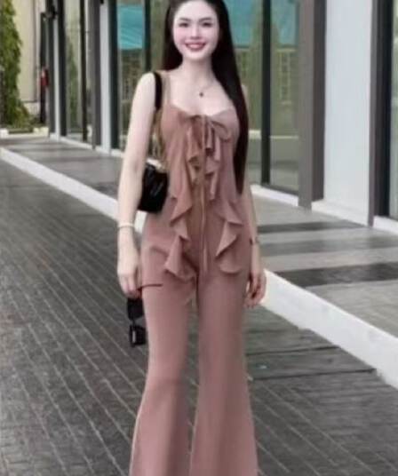 디자인 센스 패션 품격 프릴 캐미솔 하이웨이스트 도루 센스 캐주얼 슬림해 보이는 와이드 레그 팬츠 투피스 세트 여름