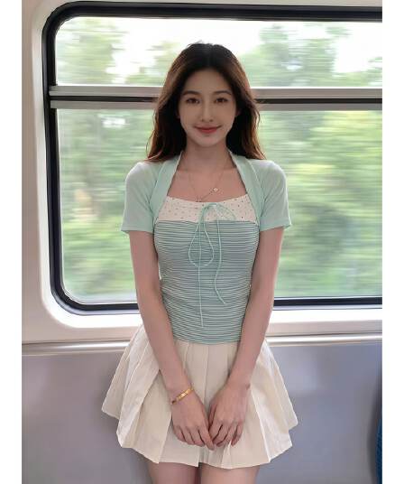 한 부서 출퇴근 바람 광장 칼라 배색 나비 매듭 페이크 레이어드 반팔 티셔츠 여성 2026 새로운 몸매 가꾸기 연령 감소 맨위