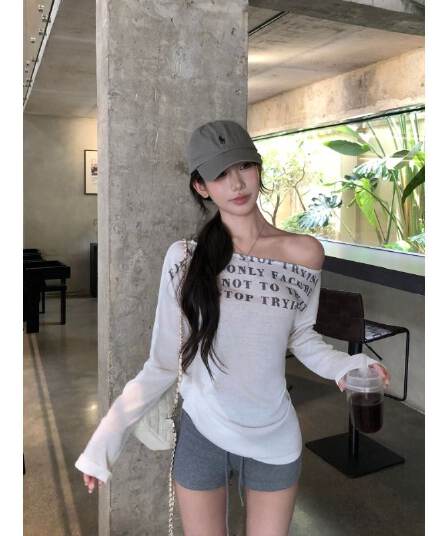 라이 경기 서울 눈꽃 면 자외선 차단 블라우스 여성 여름 긴팔 티셔츠 핫걸 화이트 오프숄더 비스듬한 어깨 의류
