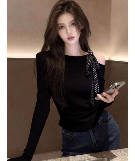 디자인 센스 오프숄더 검정색 긴팔 티셔츠 조기 봄 아름다운 나비 넥타이 맨위 몸매 가꾸기 여성 기본 셔츠