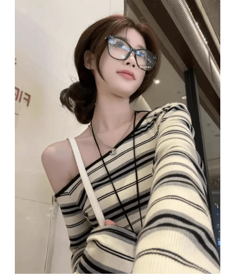 원본 컬러 짜임 기사 한 부서 느긋한 비스듬한 어깨 스트라이프 기본 셔츠 몸매 가꾸기 오프숄더 긴팔 만나는 쇼트 스타일 맨위