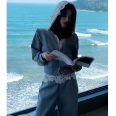 批发韩系独特超好看套装轻熟气质蕾丝拼接卫衣外套高腰休闲裤两件套女