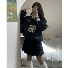 批发风衣面料金/智/妮/明/星同款卫衣nieeh刺绣棒球服球衣V领上衣女秋