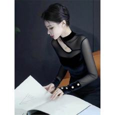 批发盐系<b class='q'>轻熟</b>设计感洋气欧货潮时髦上衣高级感黑色镂空丝绒t恤女秋季