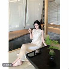 批发凌茜恣禾月照金枝国风新中式网纱刺绣<b class='q'>马甲</b>吊带缎面<b class='q'>长款</b>鱼尾裙子