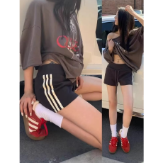 批发S-XL美式简约条纹短裤女夏季外穿休闲a字运动裤<b class='q'>百搭</b>辣妹包臀热裤