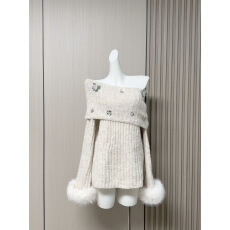 批发J11 Studio/永夜星河 <b class='q'>翻领</b>一字肩遮肉慵懒狐狸毛毛衣针织<b class='q'>连衣裙</b>女